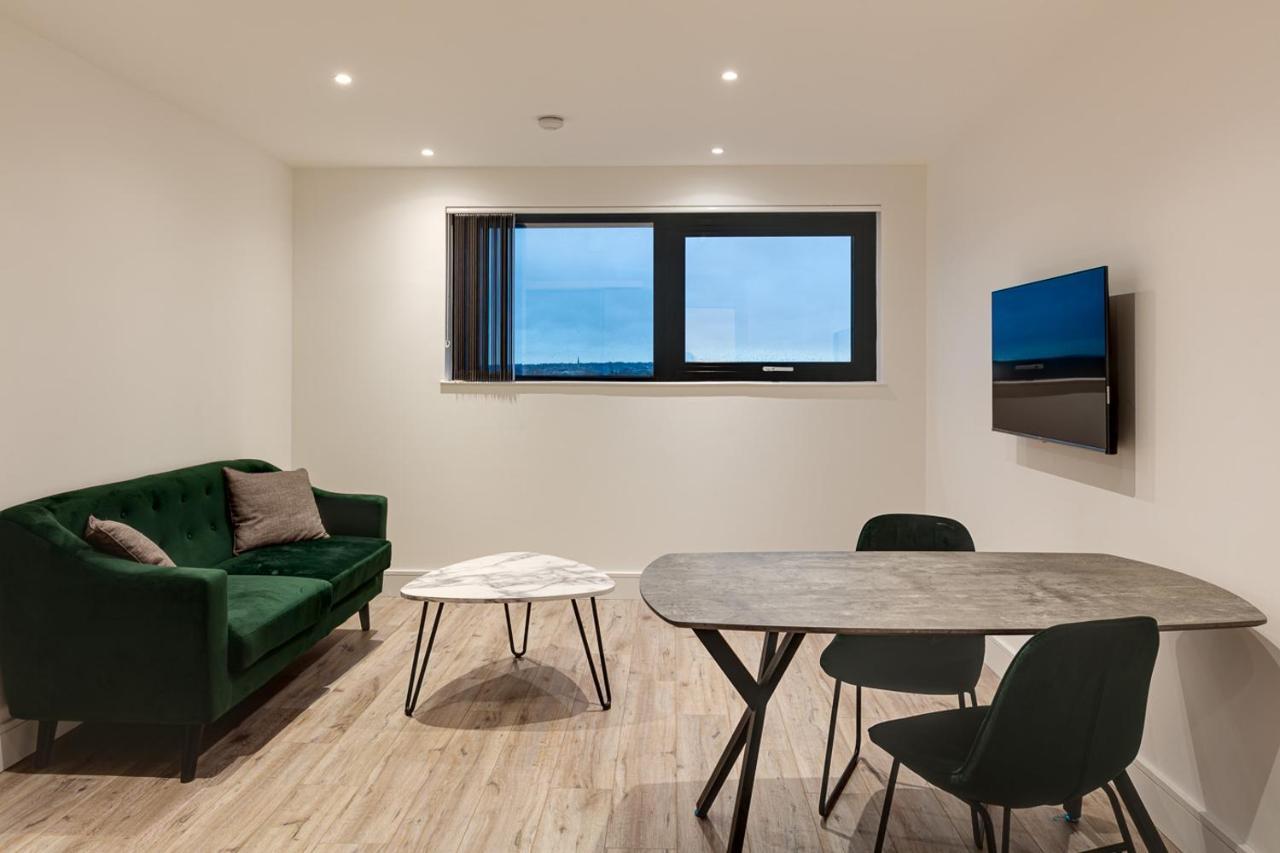 Charles Hope London Brentford Apartment ภายนอก รูปภาพ
