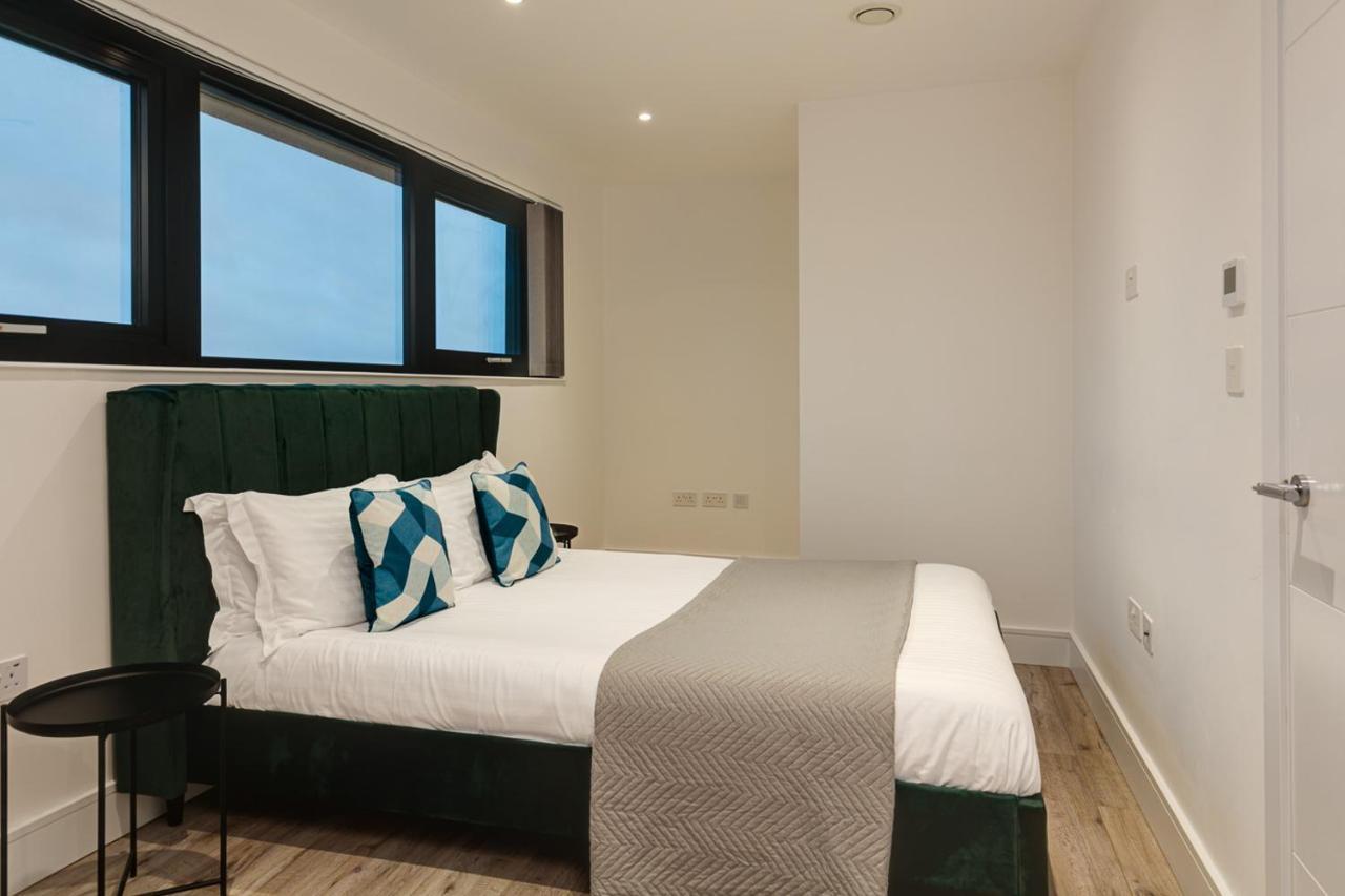 Charles Hope London Brentford Apartment ภายนอก รูปภาพ