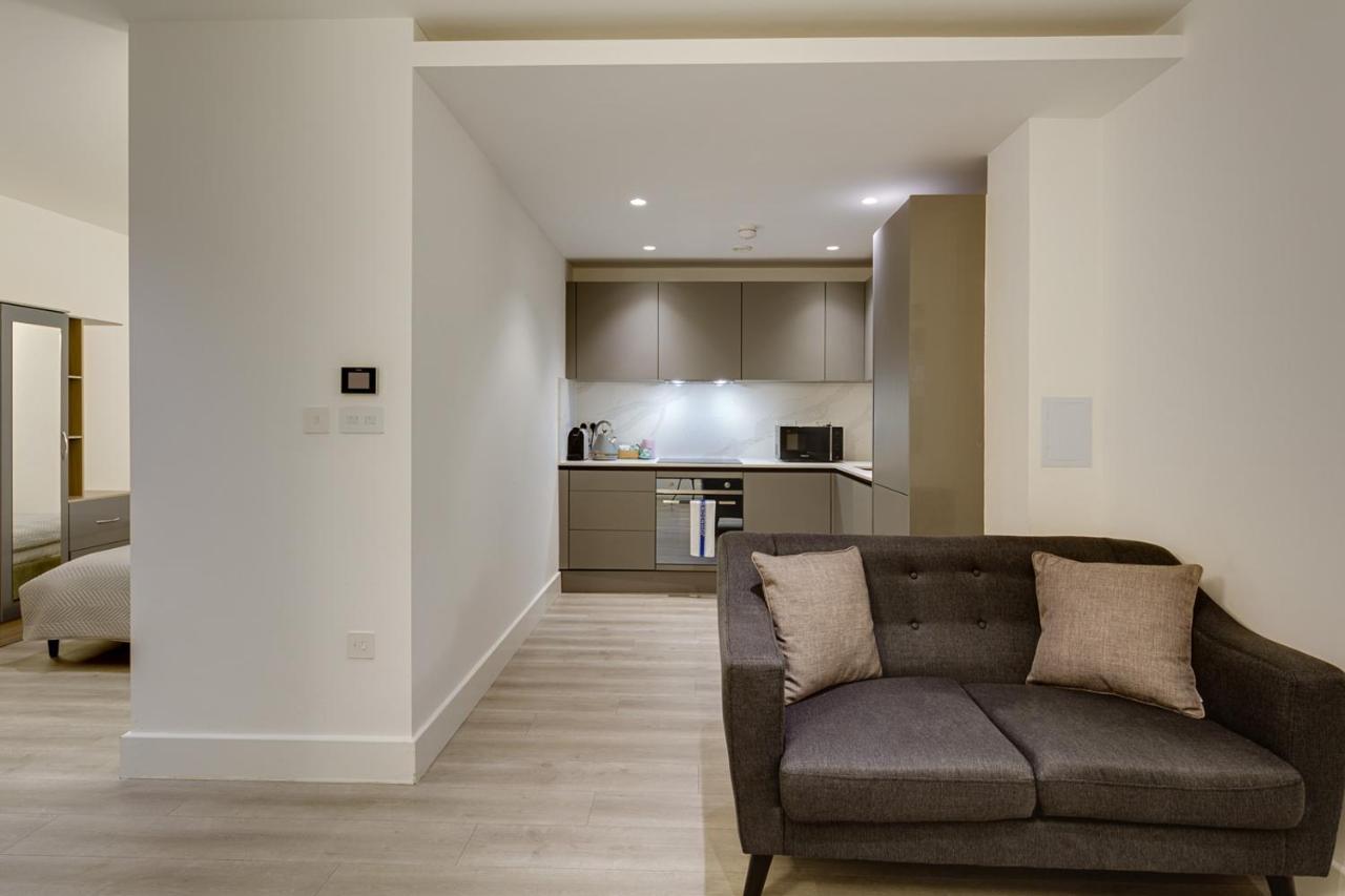 Charles Hope London Brentford Apartment ภายนอก รูปภาพ