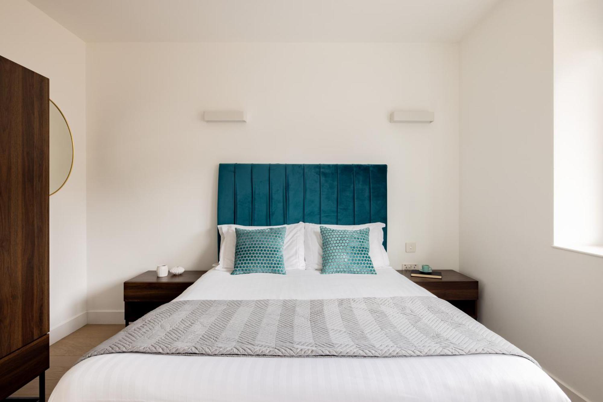 Charles Hope London Brentford Apartment ภายนอก รูปภาพ