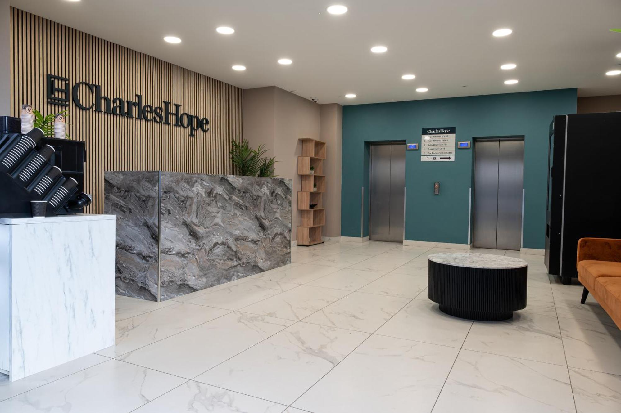 Charles Hope London Brentford Apartment ภายนอก รูปภาพ
